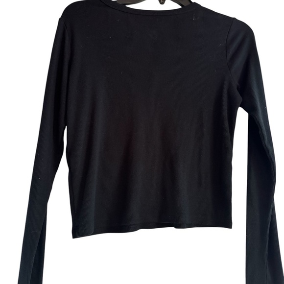 Black Crisscross Neck Top - Picture 2 of 4